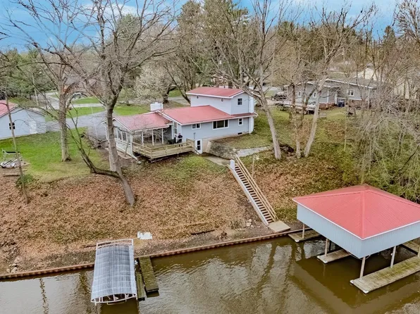 336 N Beach Dr, Monticello, IN 47960