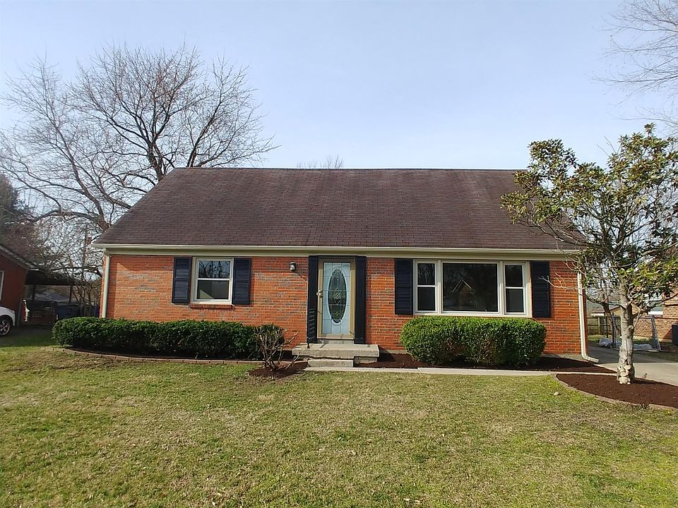 1st image of 636 Dartmoor Dr