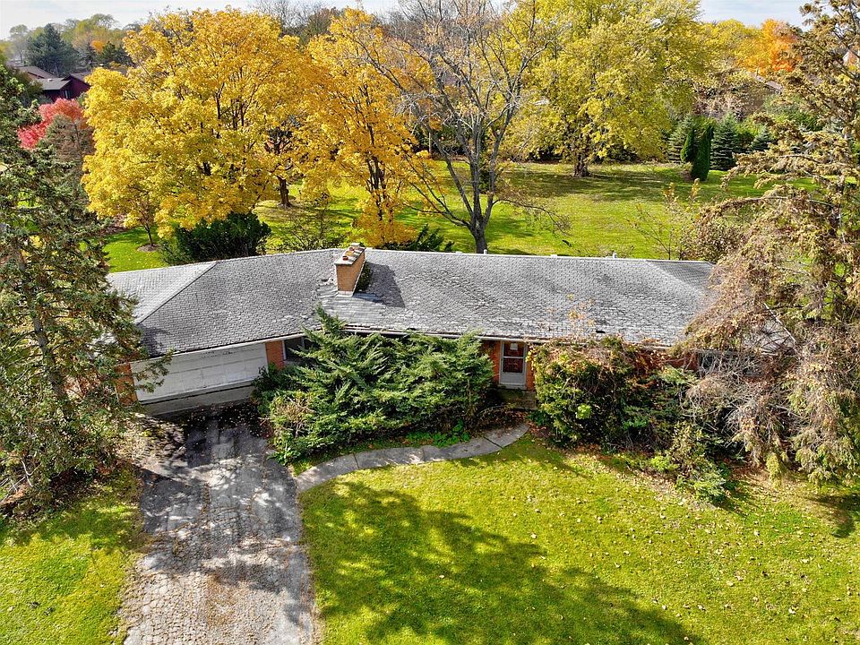 1st image of 1530 Christina Ln