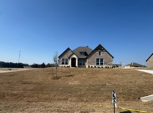 814 Valley Ridge Rd, Van Alstyne, TX 75495