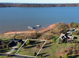 4 Channel Rd, Eufaula, OK 74432