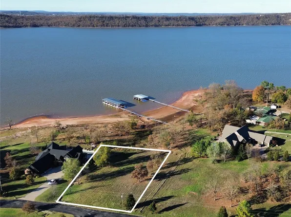 4 Channel Rd, Eufaula, OK 74432