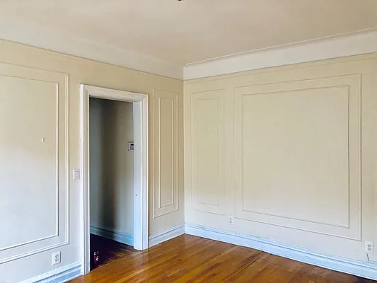 Sold by Gelfand Realty Inc | media 18