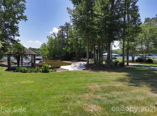 4453 River Oaks Rd, Clover, SC 29710