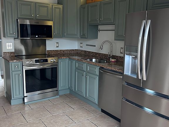 3rd image of 4321 Harbor House Dr