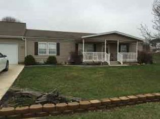 83 Cortland Cir, Shippensburg, PA 17257