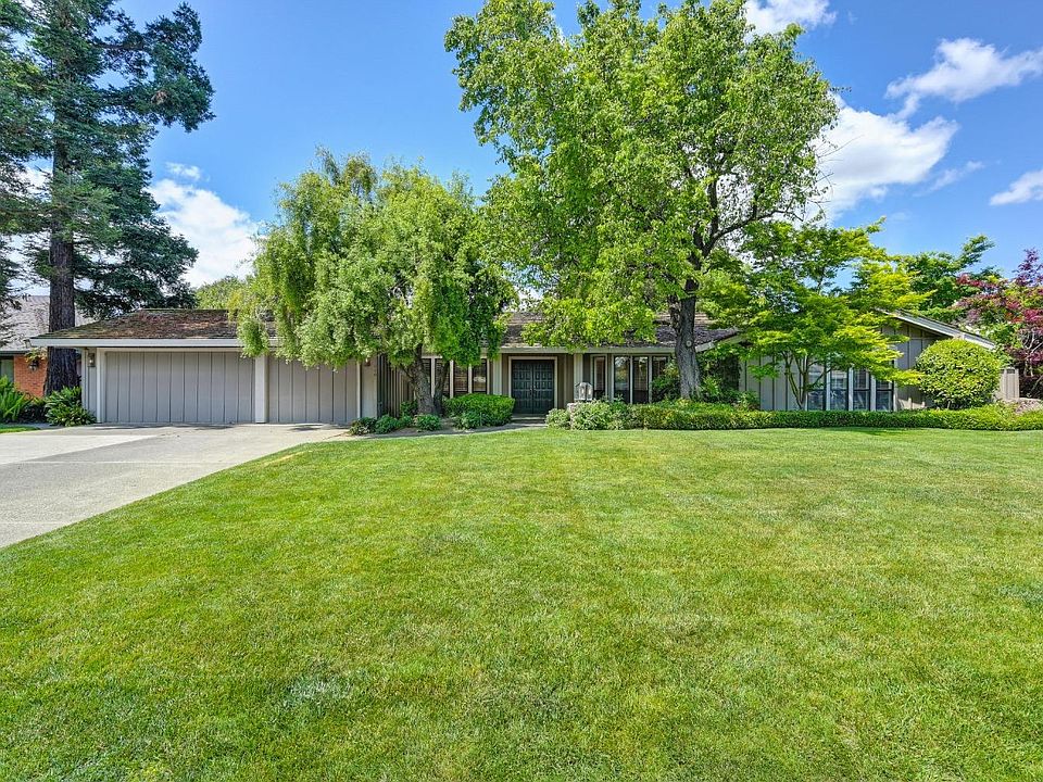 1st image of 27046 E El Macero Dr
