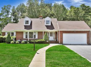 6 Silverwhite Rd, Little Silver, NJ 07739