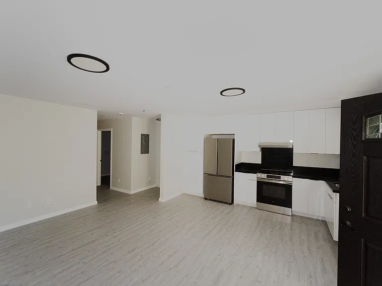 99-806A Aliipoe Dr — Photo 2