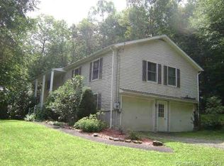 17 Sawyer Hill Rd, New Milford, CT 06776