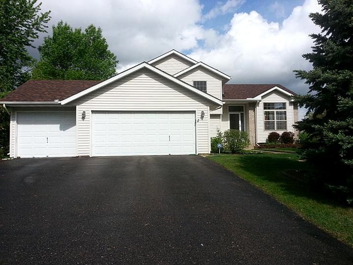 3 Car Garage