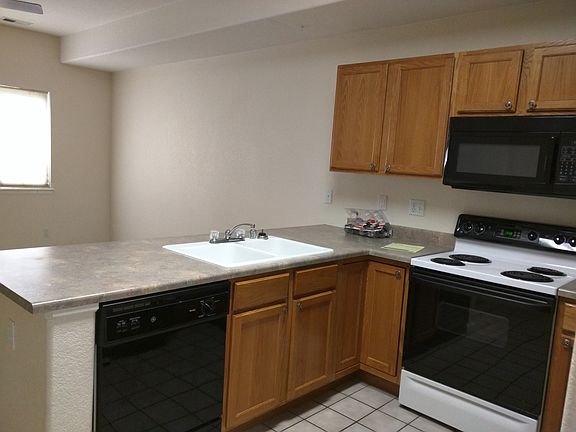2nd image of 2137 Coronado Pkwy N