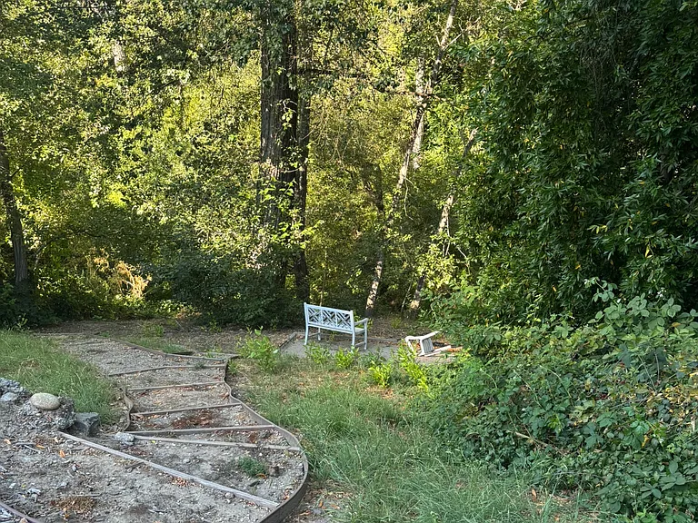 Lower common area above San Lorenzo River