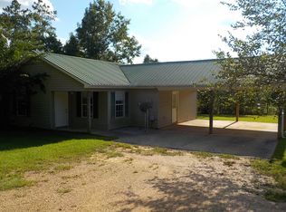 22 Weston Ln, Hattiesburg, MS 39402