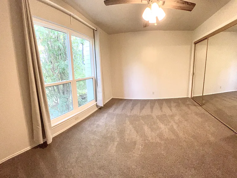 6023 Glen Heather — Photo 21
