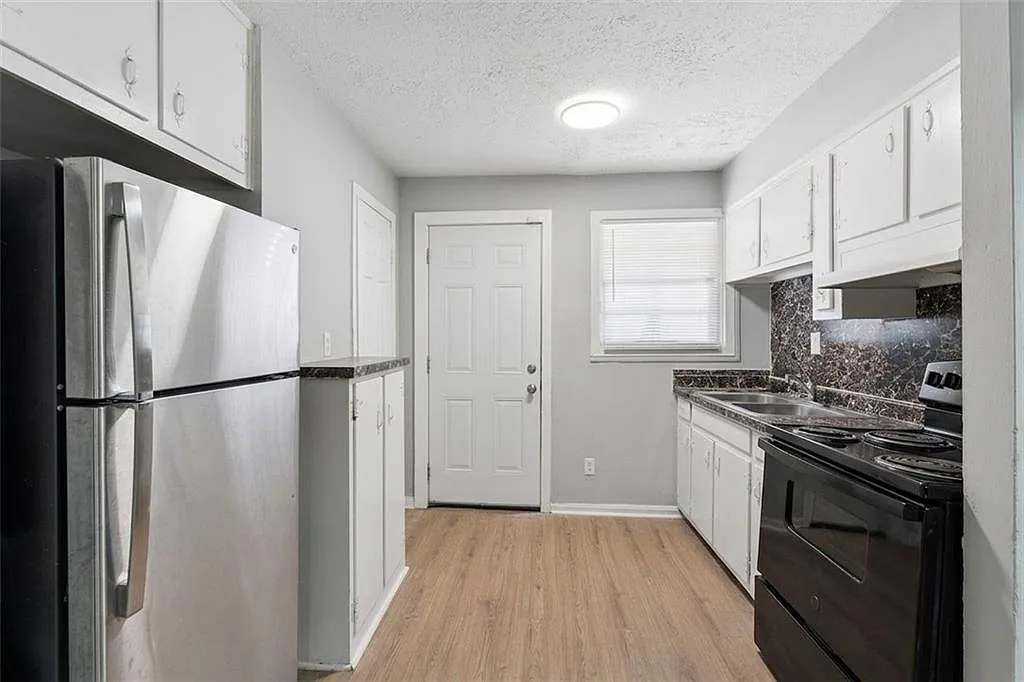 2 bed, 1.0 bath, 750 sqft, $1,125 — Photo 4