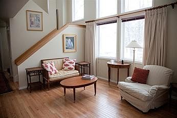 2-Story Livingroom Windows