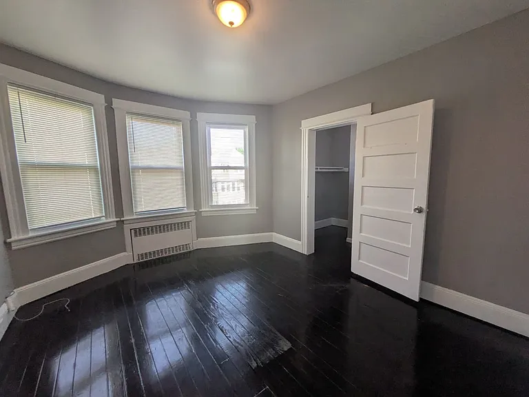 129 Sage Ave #O2R — Photo 6