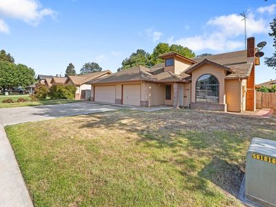 206 Windsor Ct Court, Exeter, CA, 93221