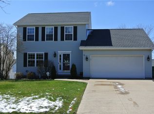 8728 Valley View Cir, Erie, PA 16509