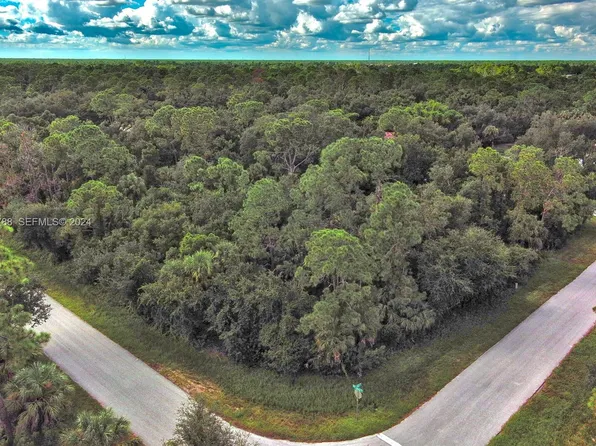145 Loftin St, Port Charlotte, FL 33954