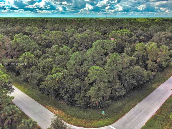 145 Loftin St, Port Charlotte, FL 33954