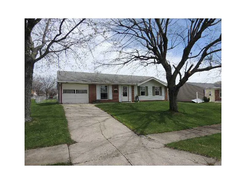 3132 Vineyard St photo 1