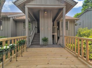 223 Chestnut Cv UNIT B, Highlands, NC 28741