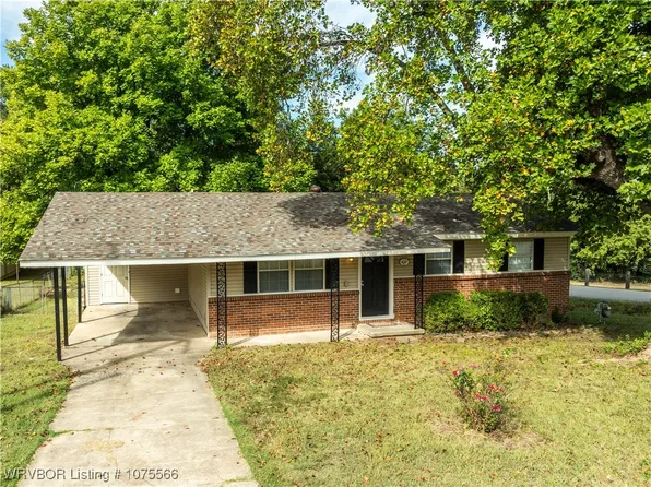 4019 N 57th St, Fort Smith, AR 72904