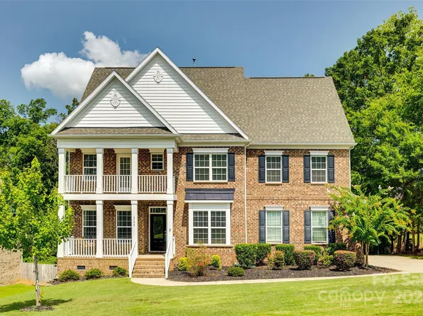 4704 Amberside Dr, Rock Hill, SC 29732