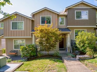 15748 SE Misty Dr, Happy Valley, OR 97086