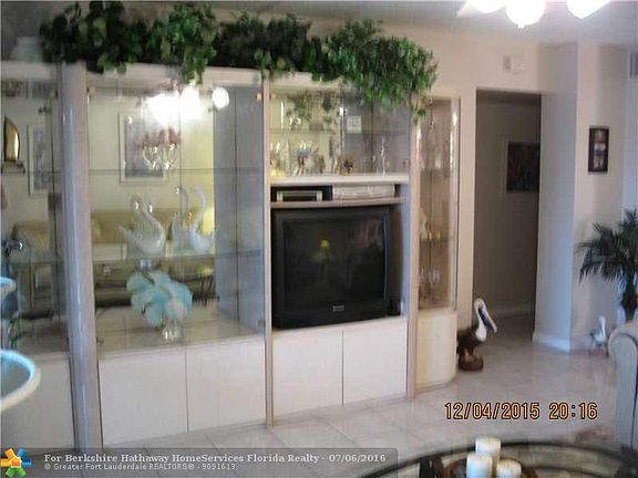 2nd image of 4540 N Ocean Dr APT 205