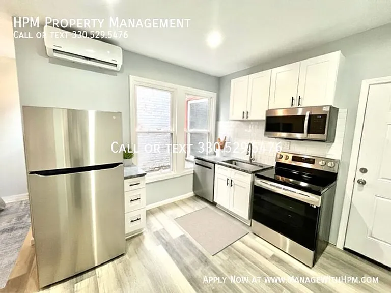 4828 Lorain Ave #6 — Photo 2