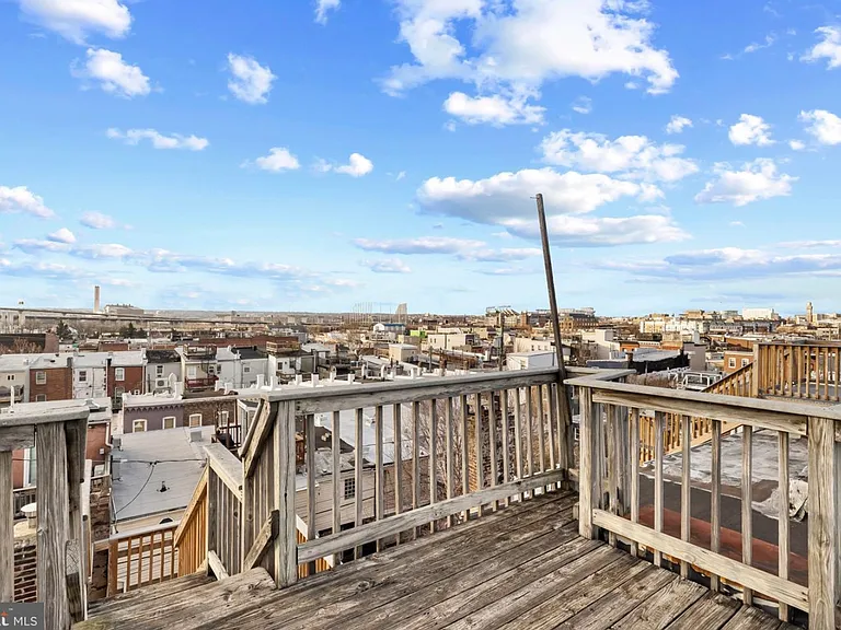 1628 S Charles St — Photo 30