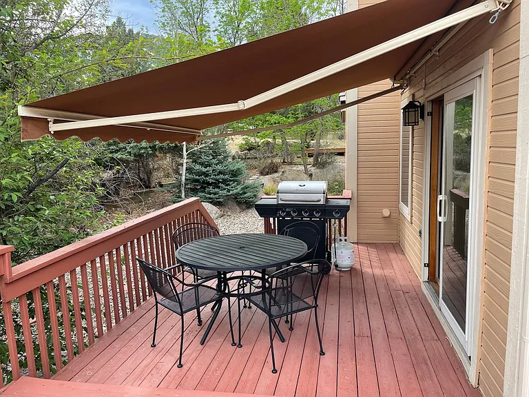 5045 Broadmoor Bluffs Dr — Photo 28