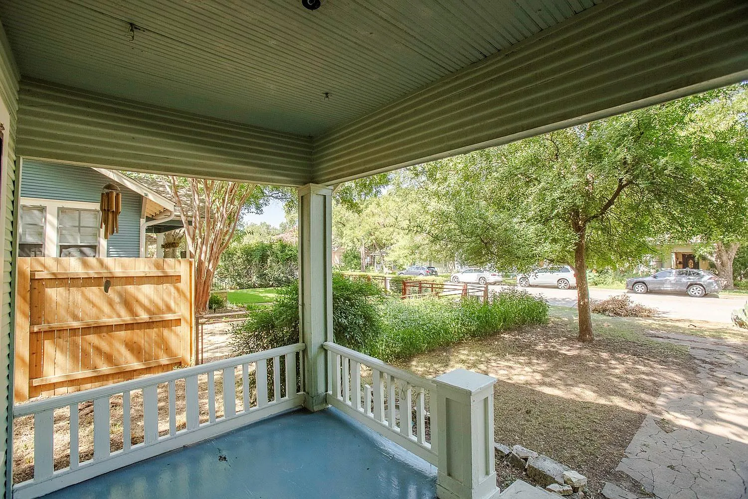 1 bed, 1.0 bath, 720 sqft, $1,250 — Photo 3