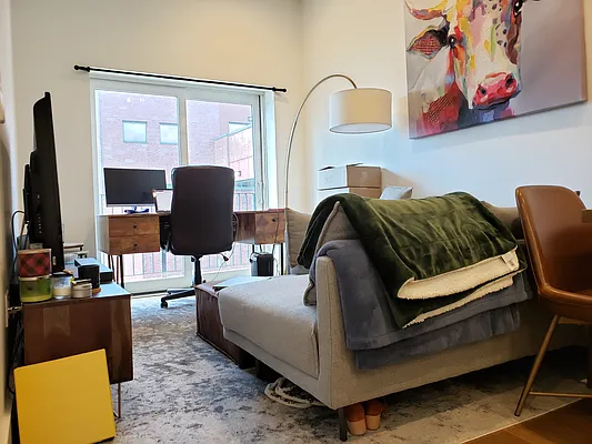 Rented by Signature Property Realty | media 21