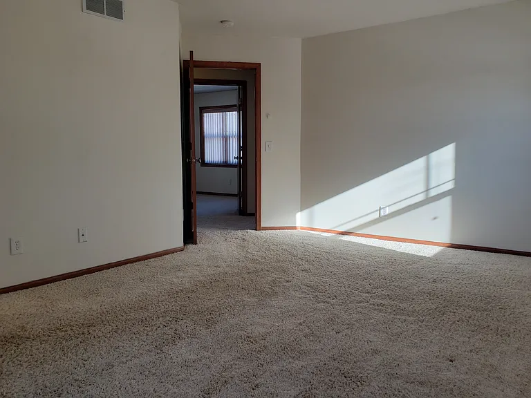 3718 Stonebridge Dr — Photo 15