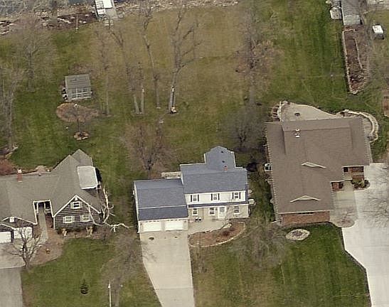 2nd image of 1126 S Shore Dr