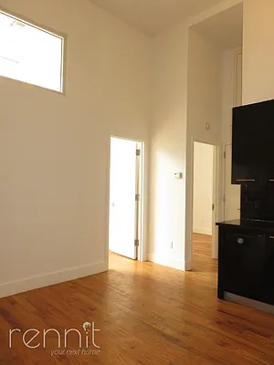 Rented by Rennit Inc. | media 26