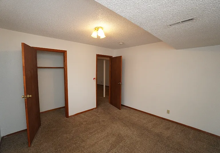 1859 Granby Ct — Photo 16