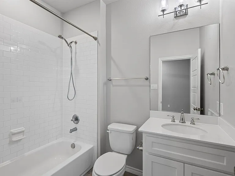 2611 McCart Ave — Photo 21