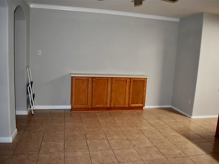 410 Laurel Sage Dr — Photo 2