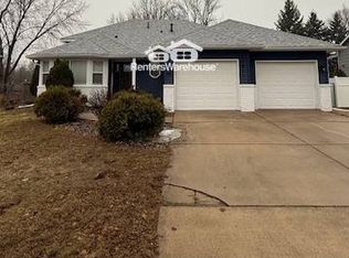 10911 Kentucky Ave N, Champlin, MN 55316