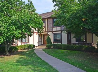 12B Sentinel Ct #12B, Chatham, NJ 07928