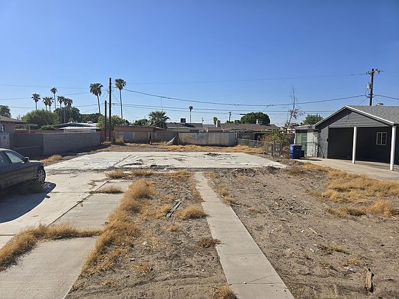 4th image of 2184 S 5th Ave