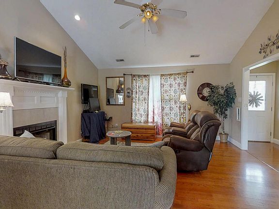 2nd image of 7716 Cody Ln