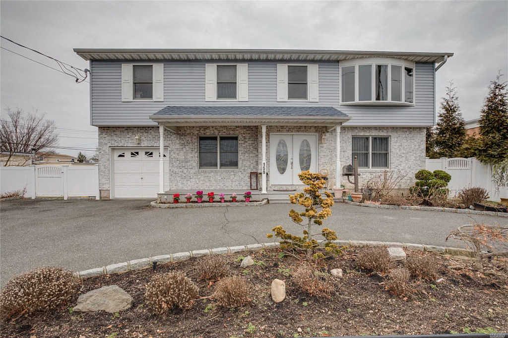 159 Forest Ave, Massapequa, NY 11758 Zillow
