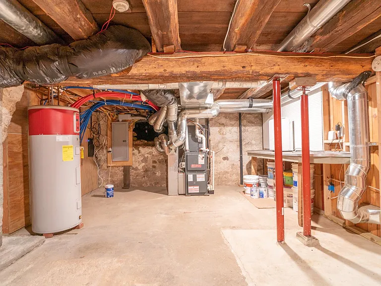 2519 Northwood Ave — Photo 52