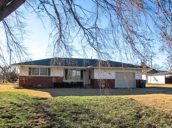 324 South Broadway, Goltry, OK 73739